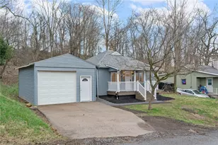 3809 41st Ave, Pulaski Township, PA 15066 - Photo 2