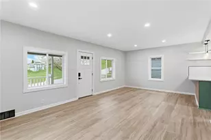 3809 41st Ave, Pulaski Township, PA 15066 - Photo 6