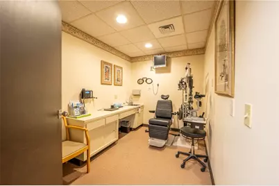 600 Ligonier St, Latrobe, PA 15650 - Photo 14