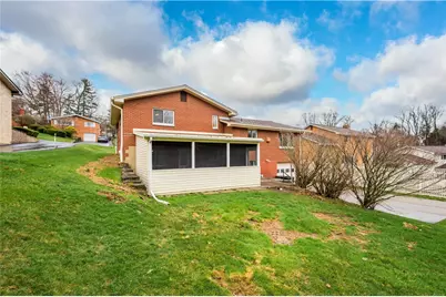 2339 Lambeth Dr, Pittsburgh, PA 15241 - Photo 32