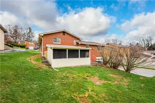 2339 Lambeth Dr, Pittsburgh, PA 15241 - Photo 32