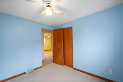 2339 Lambeth Dr, Pittsburgh, PA 15241 - Photo 18