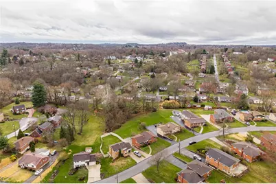 2339 Lambeth Dr, Pittsburgh, PA 15241 - Photo 38