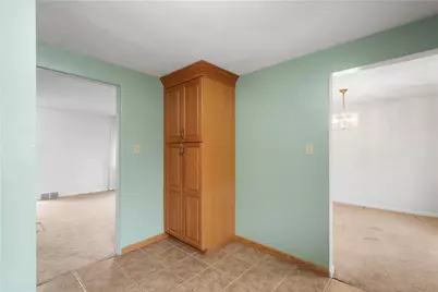 2339 Lambeth Dr, Pittsburgh, PA 15241 - Photo 14