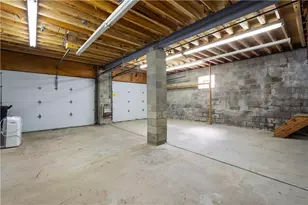 741 Brownsville Rd, Pittsburgh, PA 15210 - Photo 32