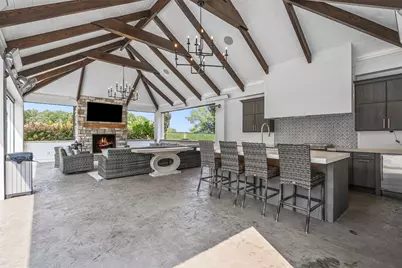 111 Heaven Lane, Adams Township, PA 16046 - Photo 8