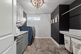 111 Heaven Ln, Adams Township, PA 16046 - Photo 34