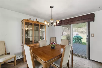 950 Elizabeth St, Liberty Boro, PA 15133 - Photo 10