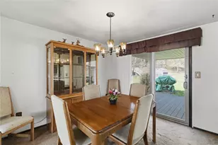 950 Elizabeth St, Liberty Boro, PA 15133 - Photo 10