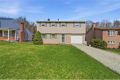 950 Elizabeth St, Liberty Boro, PA 15133 - Photo 1