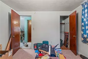 43 Seneca Dr, Pittsburgh, PA 15228 - Photo 18