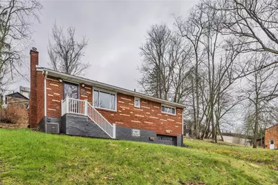 2945 Strachan Ave, Beechview, PA 15216 - Photo 2