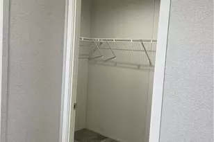 1322 Hidden Valley Dr, Robinson Twp, PA 15019 - Photo 12