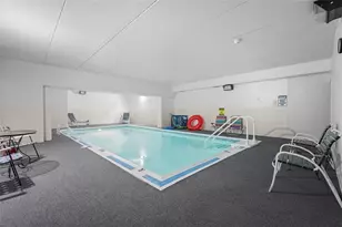 1500 Cochran Rd, Scott Township, PA 15243 - Photo 24