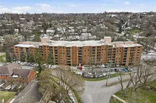 1500 Cochran Rd, Scott Township, PA 15243 - Photo 2