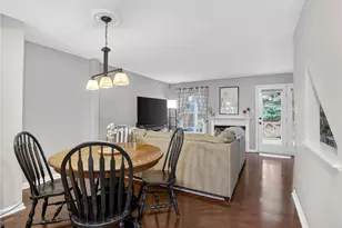 451 Cherryhill Dr, Cecil, PA 15017 - Photo 12