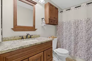 451 Cherryhill Dr, Cecil, PA 15017 - Photo 22