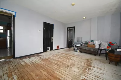 17 Dean St, Carnegie, PA 15106 - Photo 4