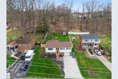 361 Holiday Park Dr, Pittsburgh, PA 15239 - Photo 28