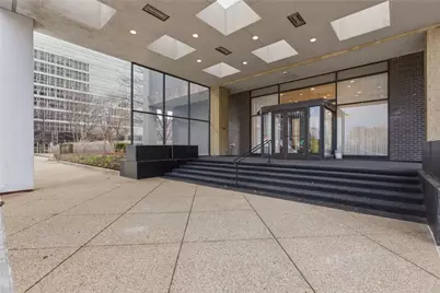 112 Washington Pl #16H, Pittsburgh, PA 15219 - Photo 2