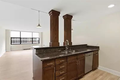 112 Washington Pl #16H, Pittsburgh, PA 15219 - Photo 8