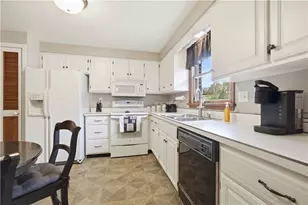 100 Hermitage Cir, Ligonier Township, PA 15658 - Photo 10