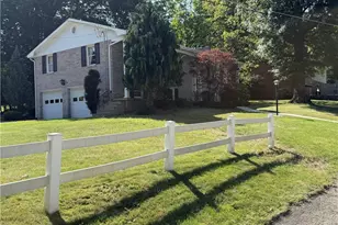 100 Hermitage Cir, Ligonier Township, PA 15658 - Photo 4