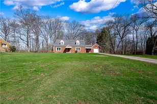 125 Merritt Dr, Twp of But NW, PA 16001 - Photo 32