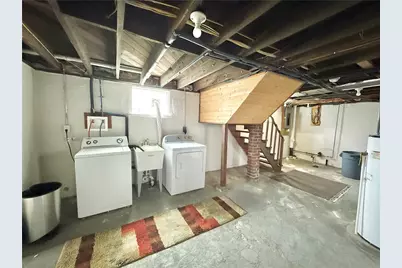 24 W Chartes St, New Castle, PA 16102 - Photo 24