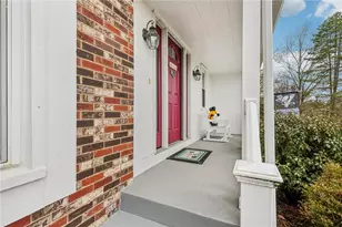 1696 Hathaway Ln, Pittsburgh, PA 15241 - Photo 14