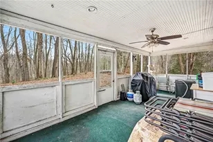 2411 Graceland Rd, Neshannock Township, PA 16105 - Photo 32