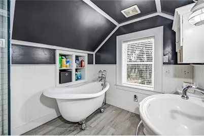 2411 Graceland Rd, Neshannock Township, PA 16105 - Photo 18