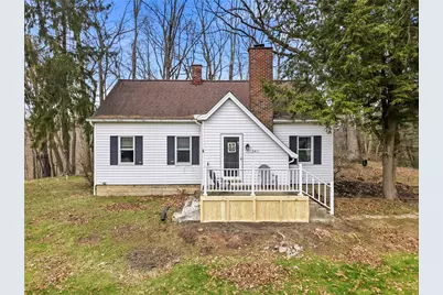 2411 Graceland Rd, Neshannock Township, PA 16105 - Photo 1