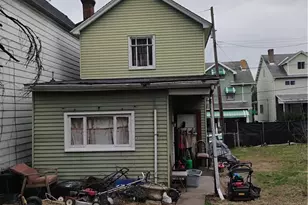 1724 Federal St, McKeesport, PA 15132 - Photo 2