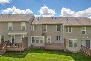 1305 Michael Dr, Pittsburgh, PA 15227 - Photo 26