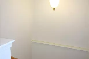 1305 Michael Dr, Pittsburgh, PA 15227 - Photo 22