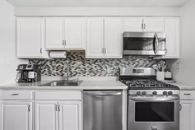 129 Scottsdale Dr, Moon/Crescent Twp, PA 15108 - Photo 10