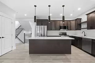 2339 Old Greentree Rd, Scott Township, PA 15106 - Photo 12