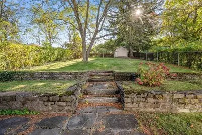 39 Seneca, Pittsburgh, PA 15228 - Photo 22