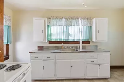 1198 Morgan Rd, Cecil, PA 15017 - Photo 10