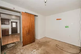 348 Hollow Rd, Washington Township, PA 16218 - Photo 20