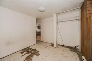 348 Hollow Rd, Washington Township, PA 16218 - Photo 22