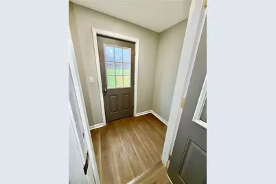 354 Maple St, North Union Township, PA 15456 - Photo 8