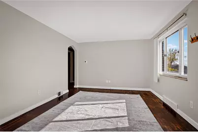 813 Alberta Dr, West Mifflin, PA 15122 - Photo 4