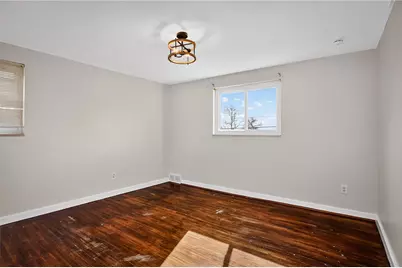 813 Alberta Dr, West Mifflin, PA 15122 - Photo 16