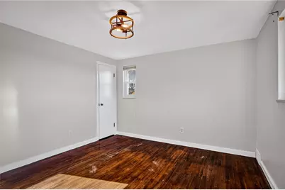 813 Alberta Dr, West Mifflin, PA 15122 - Photo 18