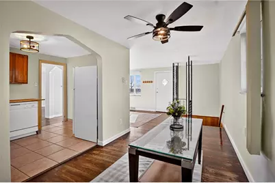 813 Alberta Dr, West Mifflin, PA 15122 - Photo 10