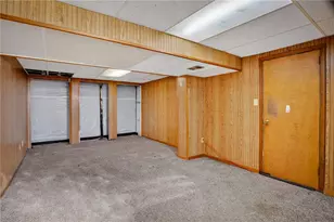 813 Alberta Dr, West Mifflin, PA 15122 - Photo 22