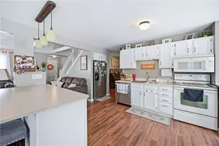 7376 Sharon-Mercer Rd, Lackawannock Township, PA 16137 - Photo 16