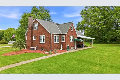 7376 Sharon Mercer Rd, Lackawannock Township, PA 16137 - Photo 4
